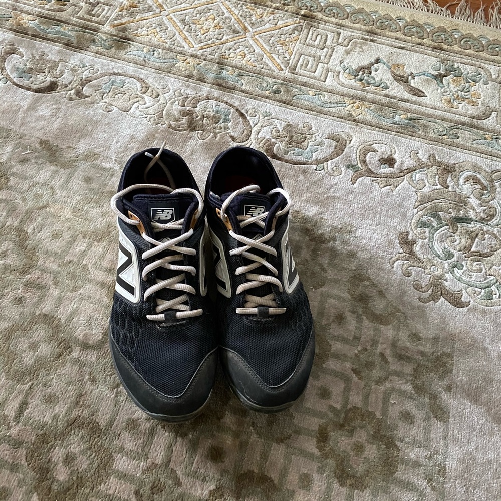 New Balance baseball cleats